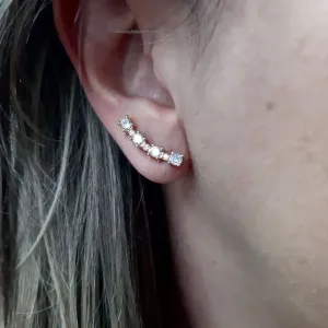 EAR CUUF CRAVEJADO EM ZIRCÔNIAS CRISTAL