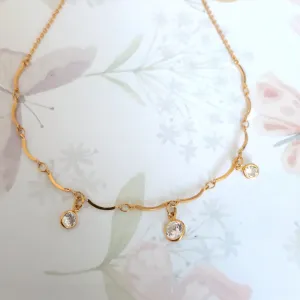 COLAR CHOCKER DOURADO PONTO DE LUZ CRISTAL 30CM