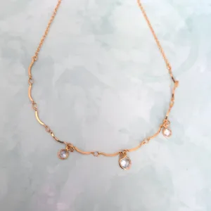 COLAR CHOCKER DOURADO PONTO DE LUZ CRISTAL 30CM