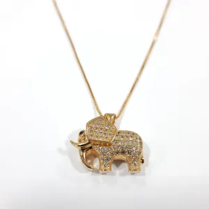 COLAR DOURADO ELEFANTE CRAVEJADO EM MICROZIRCÔNIAS CRISTAL