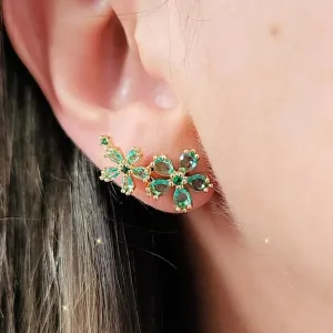 BRINCO EAR CUFF DOURADO FLORES VERDE CLARO