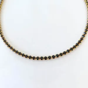 COLAR DOURADO MICROZIRCÔNIAS NEGRAS