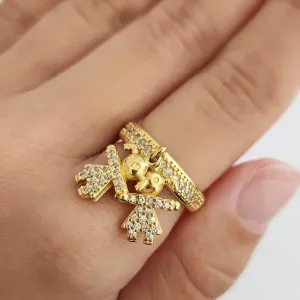 ANEL DOURADO PINGENTE MENINAS CRAVEJADO MICROZIRCÔNIAS CRISTAL