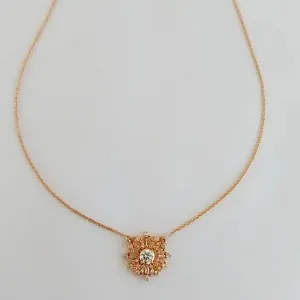 COLAR DOURADO PINGENTE COM PONTAS - ZIRCÔNIA CRISTAL