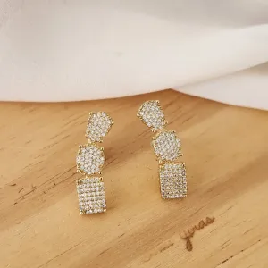 BRINCO EAR CUFF CRAVEJADO MICROZIRCÔNIAS CRISTAL