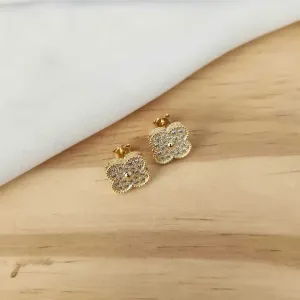 BRINCO TREVO DE QUATRO FOLHAS CRAVEJADO INSPIRAÇÃO ALHAMBRA DE VAN CLEEF