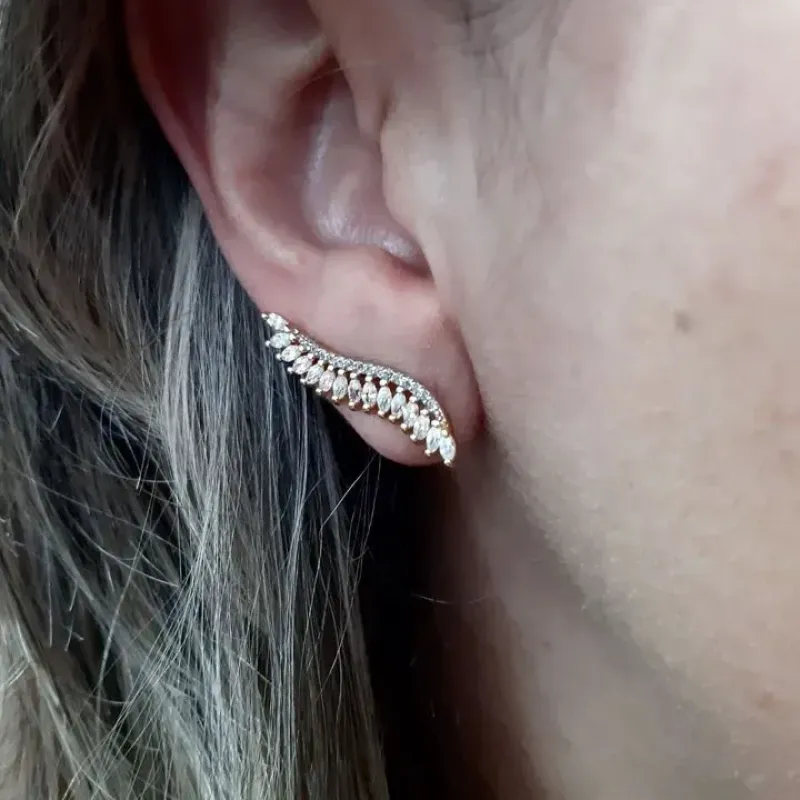 EAR CUFF DOURADO ZIRCÔNIAS CRISTAL