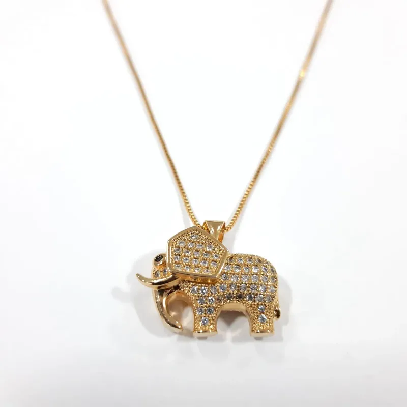 COLAR DOURADO ELEFANTE CRAVEJADO EM MICROZIRCÔNIAS CRISTAL