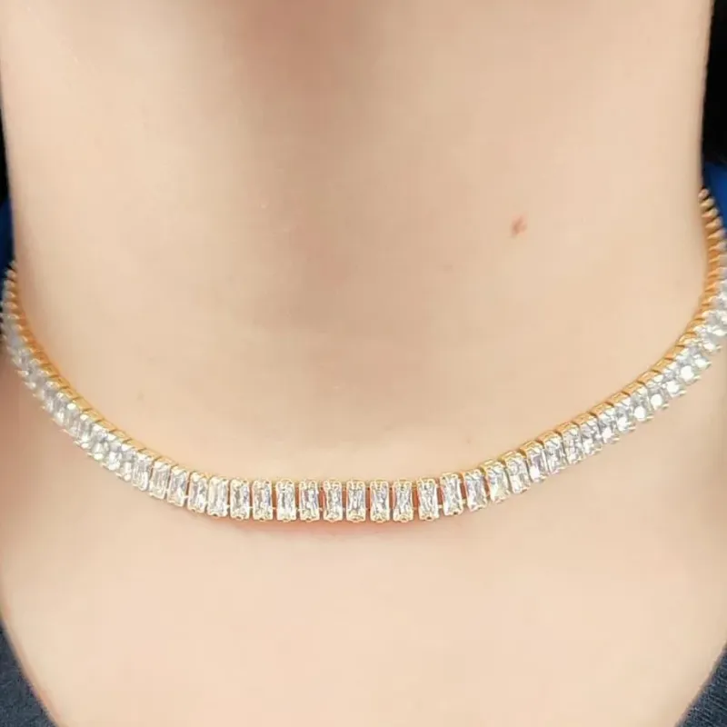 COLAR CHOKER DOURADO NAVETES CRISTAL