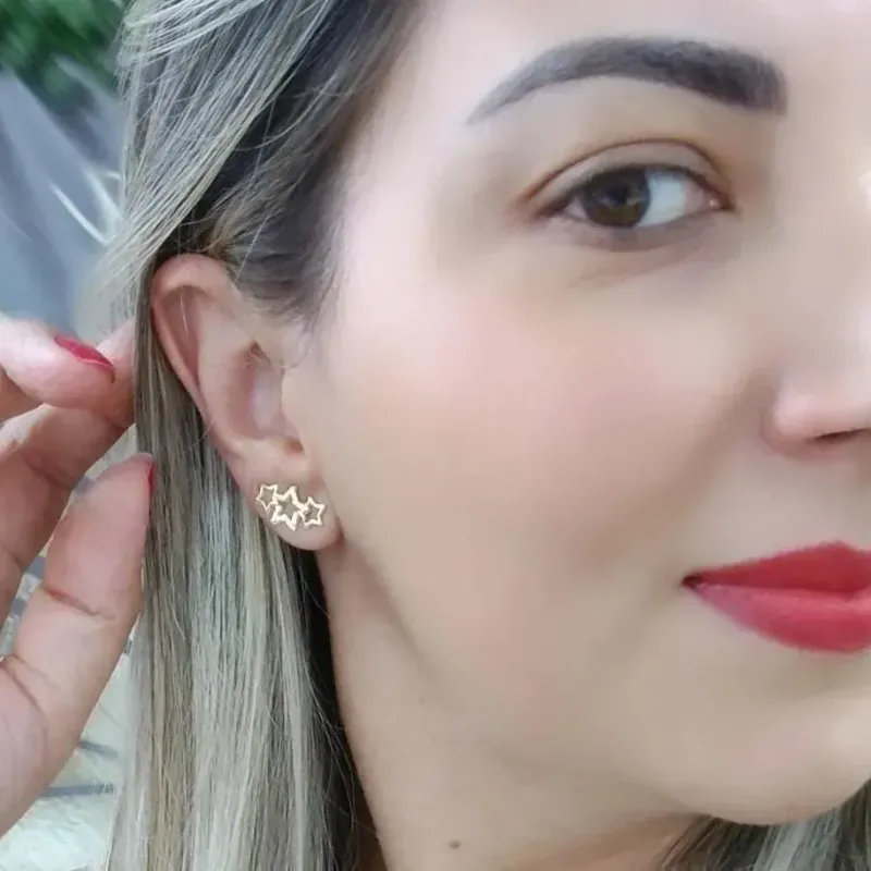 BRINCO EAR CUFF TRÊS ESTRELAS