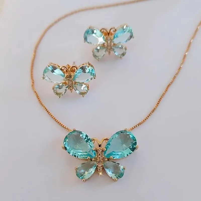 CONJUNTO DOURADO BORBOLETA ZIRCÔNIA