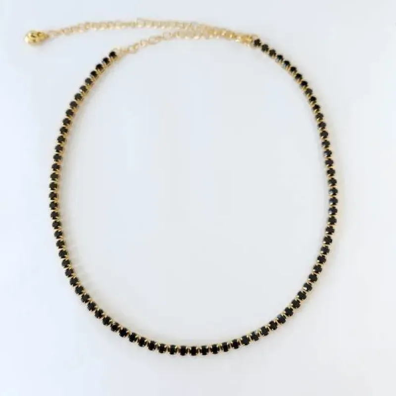 COLAR DOURADO MICROZIRCÔNIAS NEGRAS