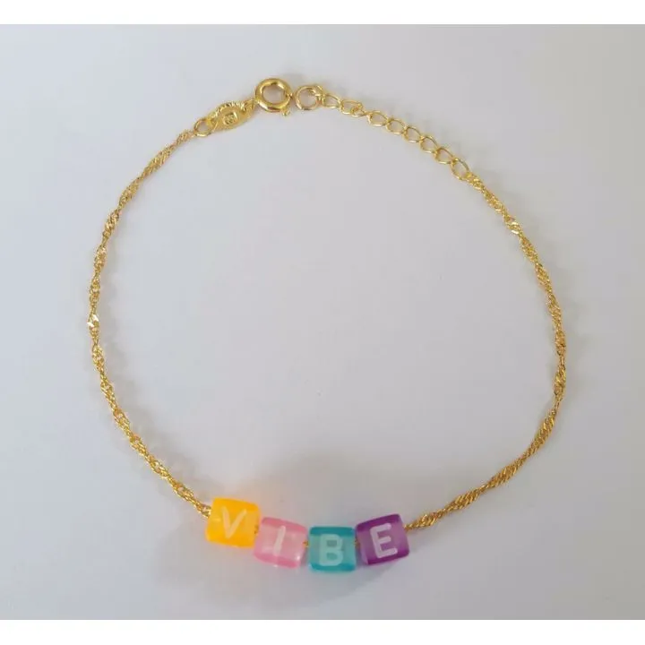 PULSEIRA SINGAPURA COM LETRAS COLORIDAS VIBE