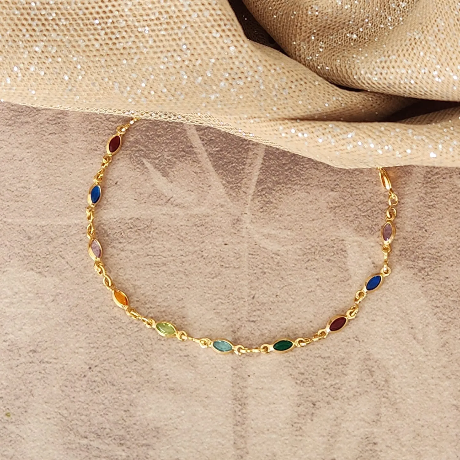 PULSEIRA DOURADA ZIRCÔNIAS MULTICOLORIDAS