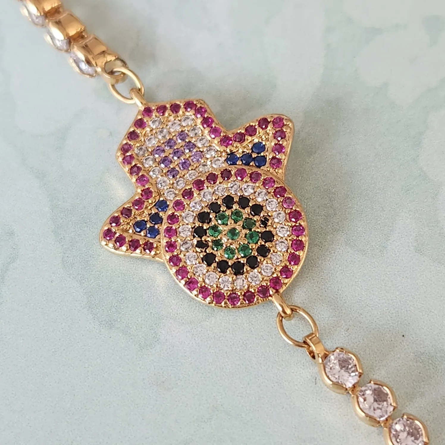 PULSEIRA COM CRISTAIS E ZIRCÔNIAS MULTICOR