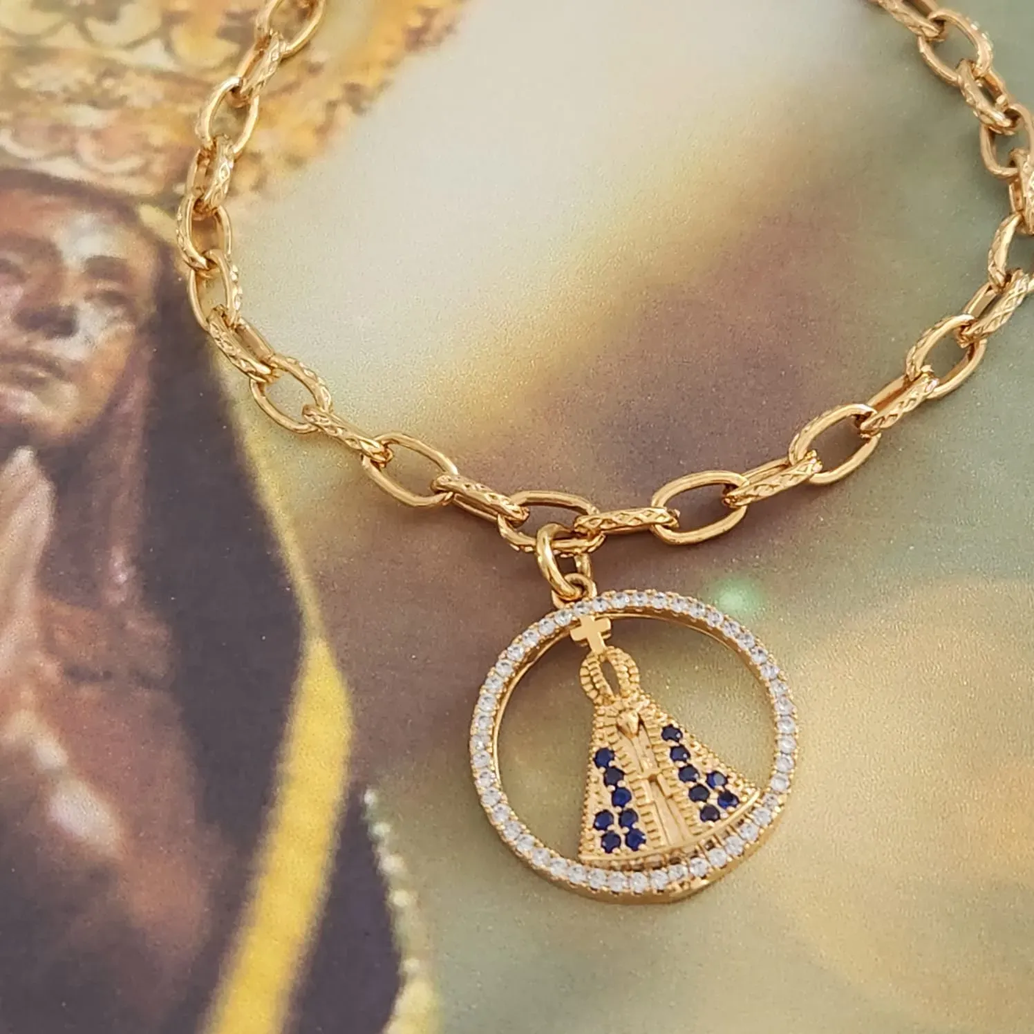 PULSEIRA DOURADA PINGENTE NOSSA SENHORA APARECIDA