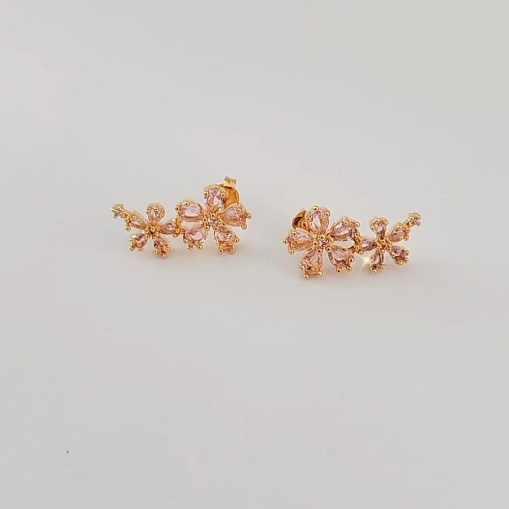 BRINCO EAR CUFF DOURADO FLORES ROSA CLARO