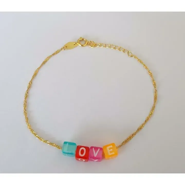 PULSEIRA SINGAPURA COM LETRAS COLORIDAS LOVE