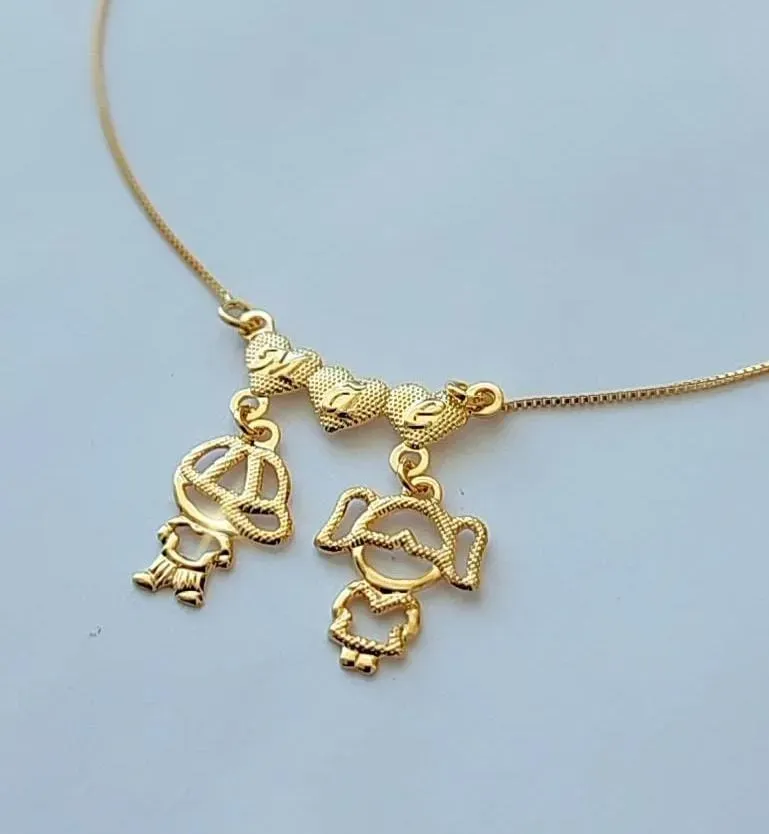 COLAR DOURADO MÃE CASAL DE FILHOS