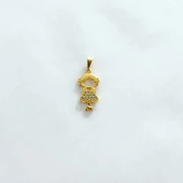 PINGENTE DOURADO MENINA CRAVEJADO MICROZIRCÔNIAS CRISTAL