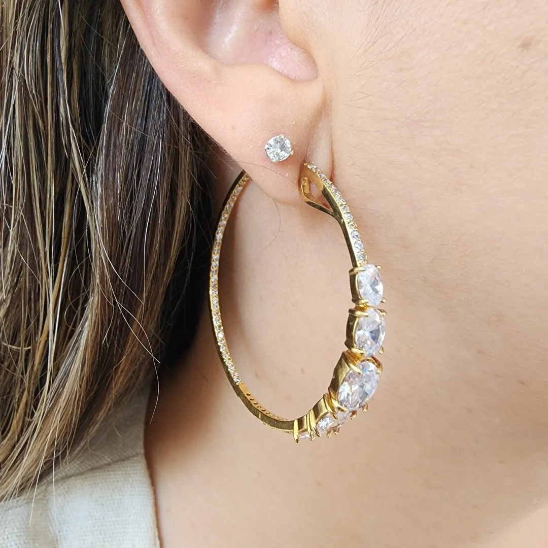 ARGOLA DOURADO COM ZIRCÔNIAS CRISTAL