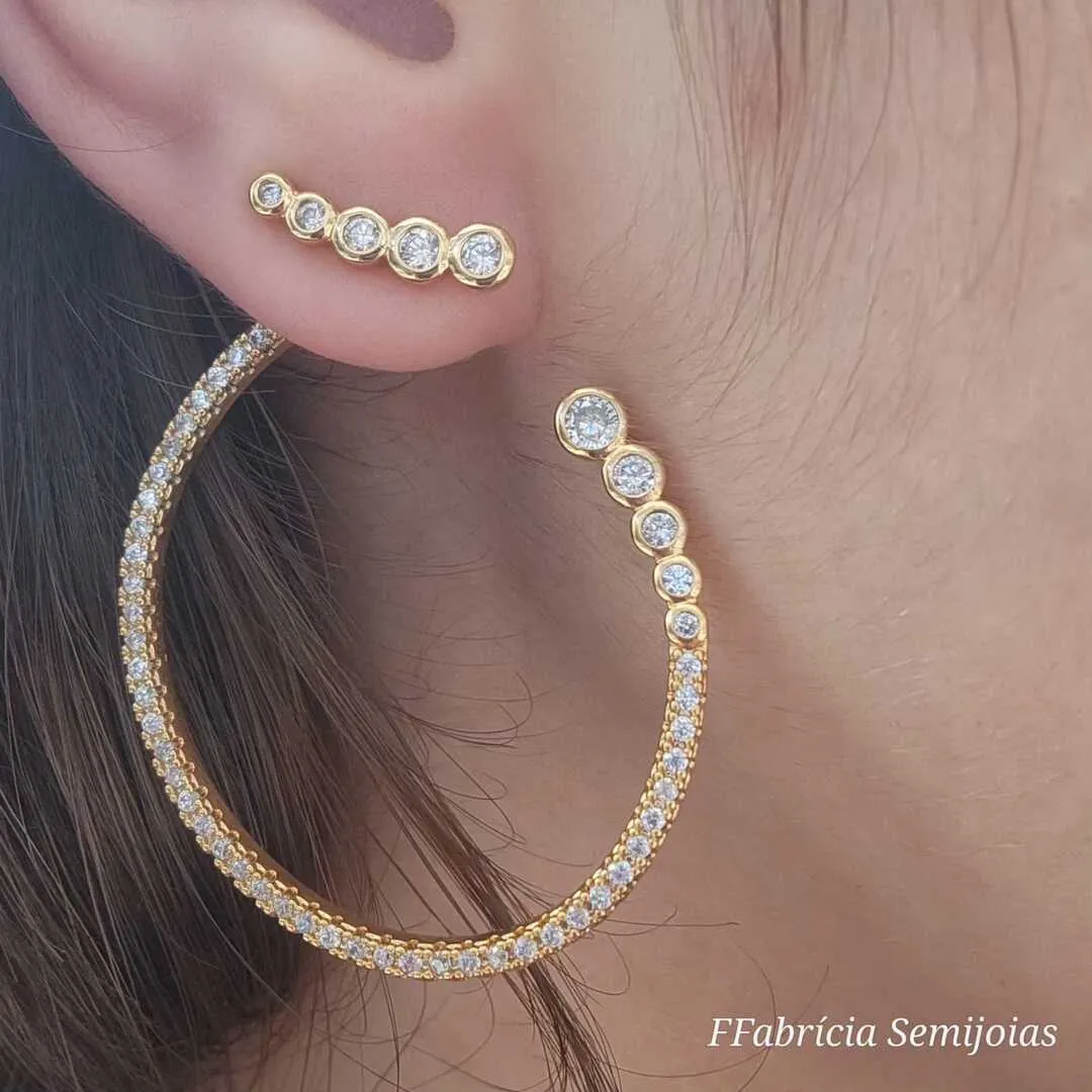 EAR CUFF DOIS EM UM CRAVEJADO EM MICROZIRCÔNIAS CRISTAL